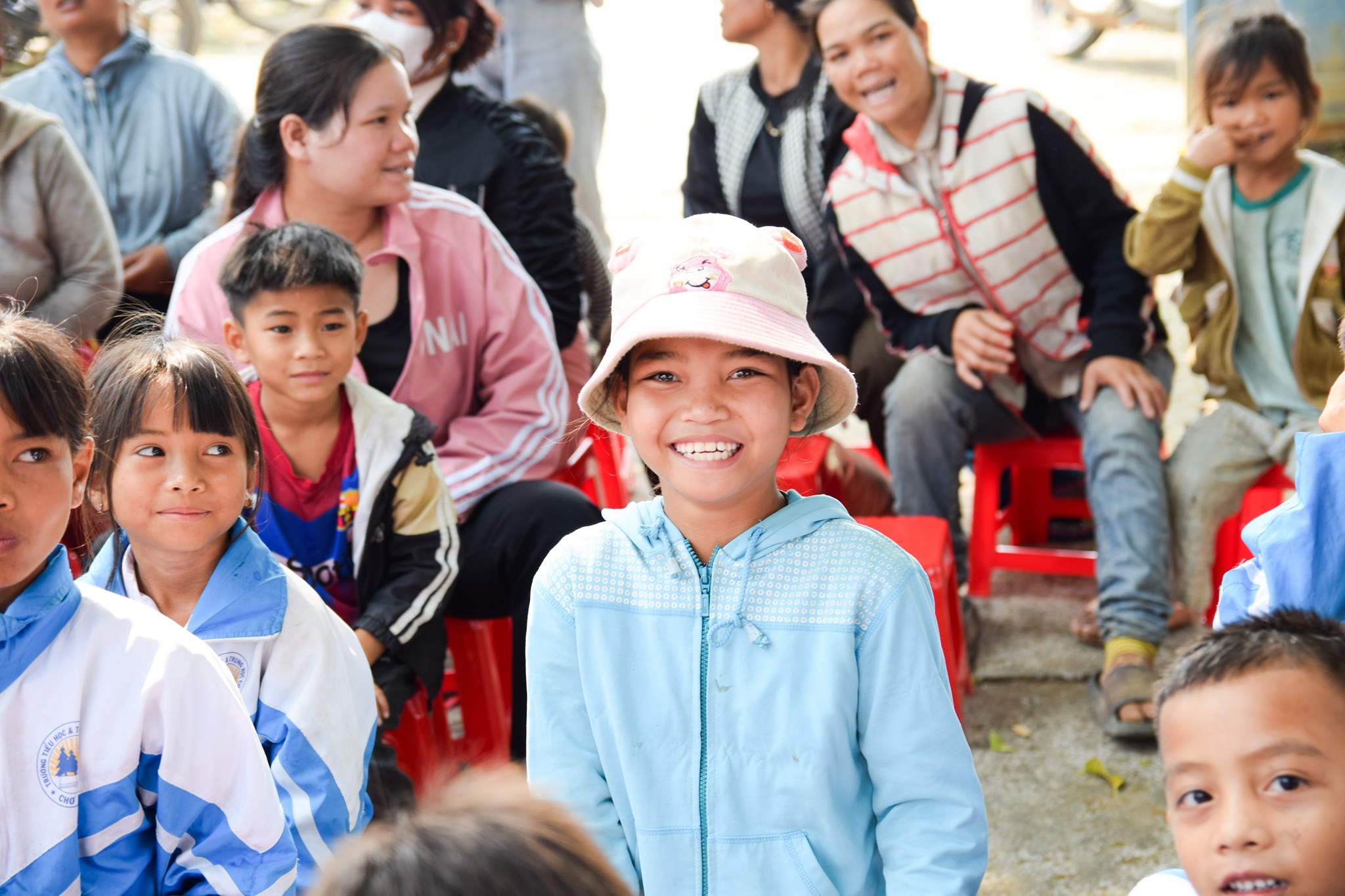 Nha Khoa Thẩm Mỹ Happy Smile Đồng Hành Cùng Chương Trình Thiện Nguyện Tại Xã Chơ Long, Gia Lai